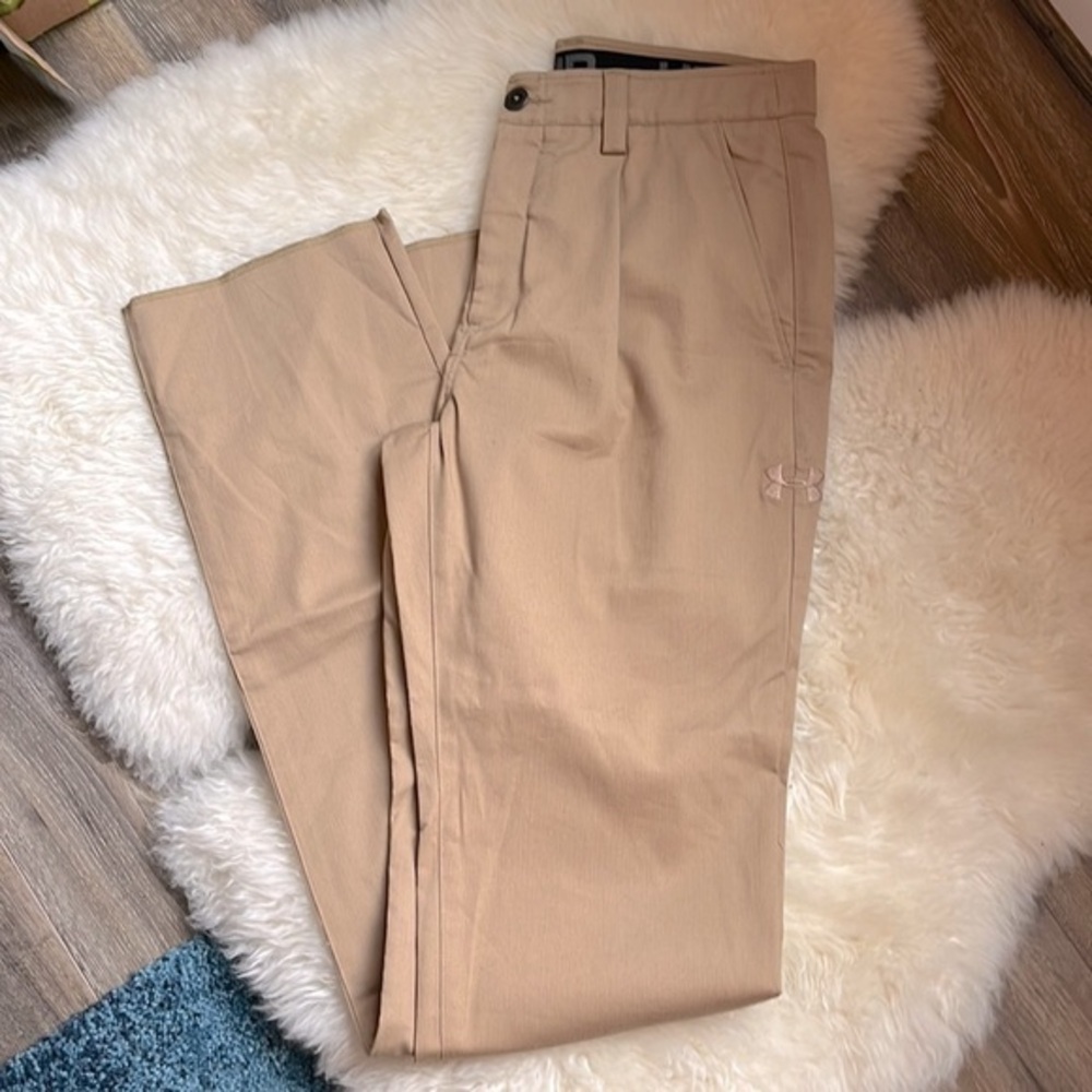 Under Armour Khaki Pants (NWT)